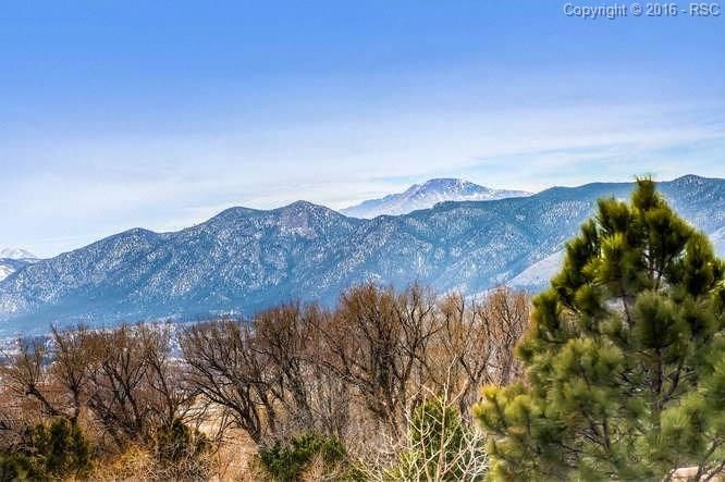 1360 South Park Dr, Monument, CO 80132