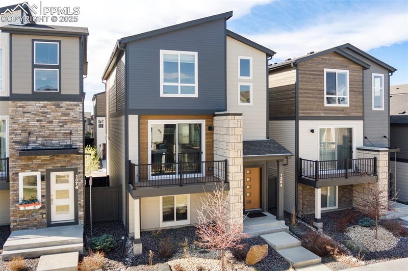 1364 Sunshine Valley Way, Colorado Springs, CO 80921