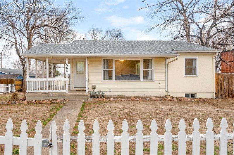 1368 Hillcrest Ave, Colorado Springs, CO 80909