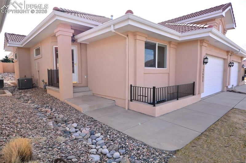 13688 Paradise Villas Grv, Colorado Springs, CO 80921