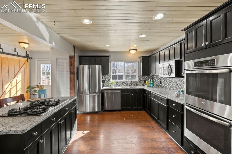 137 Everett Dr, Colorado Springs, CO 80911