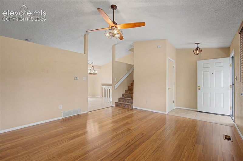 1370 Amstel Dr, Colorado Springs, CO 80907