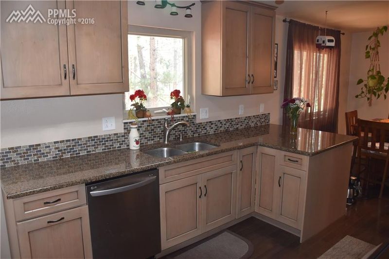 1370 Deby Pl, Colorado Springs, CO 80921