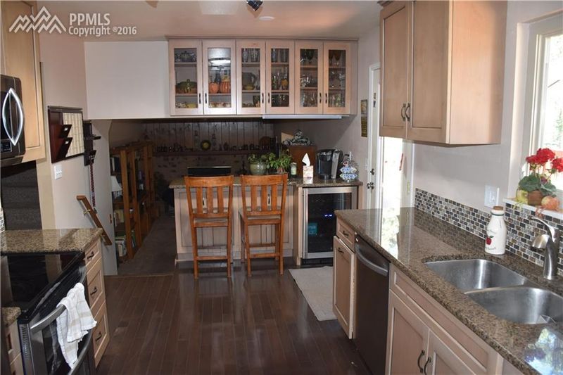 1370 Deby Pl, Colorado Springs, CO 80921