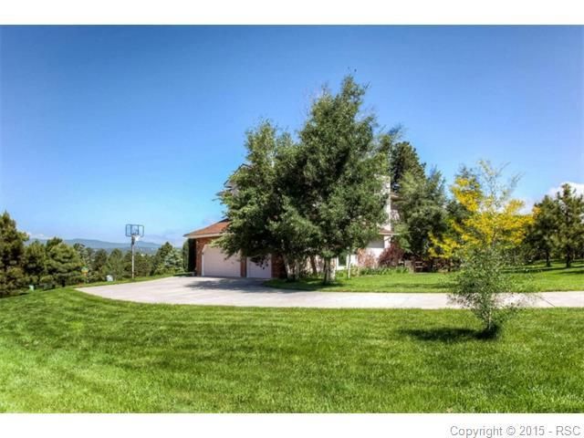 1370 Meadowlake Way, Monument, CO 80132