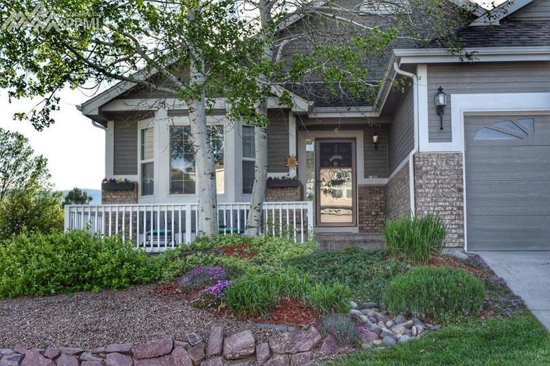 13736 Narrowleaf Dr, Colorado Springs, CO 80921