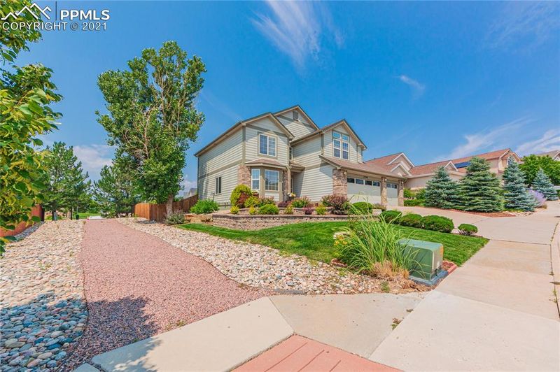 13748 Narrowleaf Dr, Colorado Springs, CO 80921