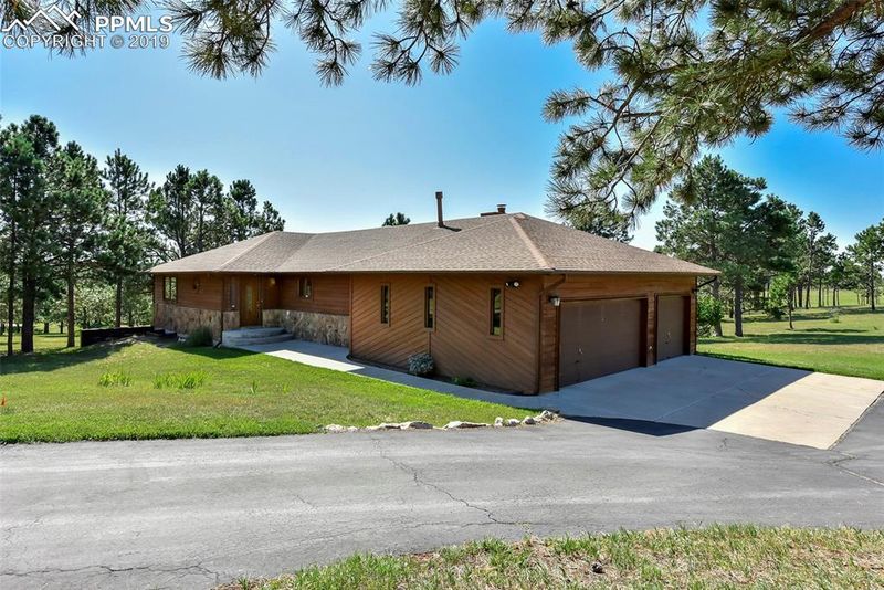 13770 New Discovery Rd, Colorado Springs, CO 80908