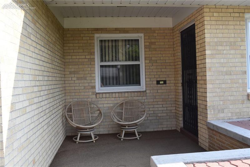 138 Melrose Ave, Pueblo, CO 81004