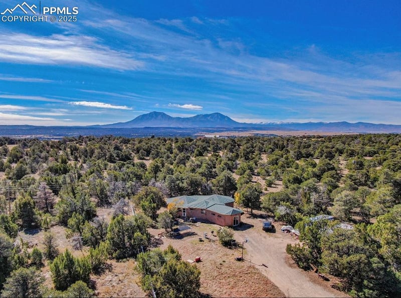 138 Taylor Blvd, Walsenburg, CO 81089