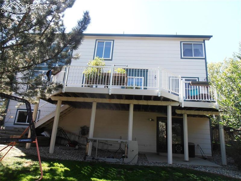 1380 Carlson Dr, Colorado Springs, CO 80919