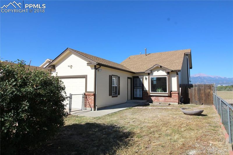 1380 Ride Ln, Colorado Springs, CO 80916