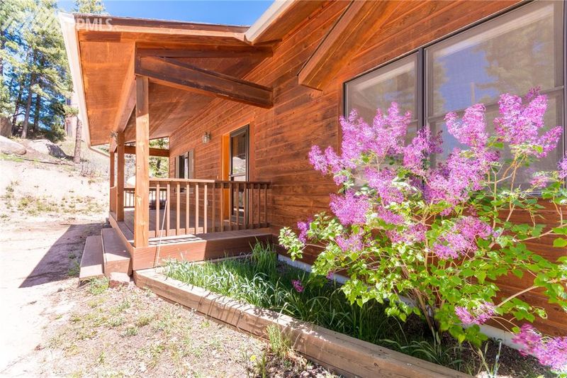 13802 Boulder Ln, Larkspur, CO 80118