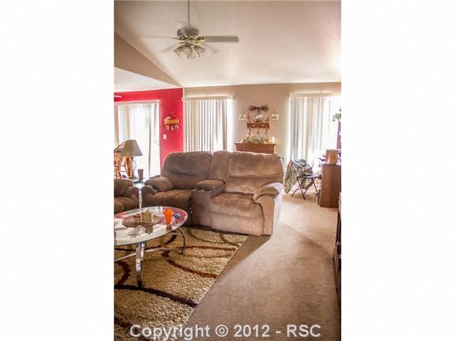 1385 Legend Oak Dr, Fountain, CO 80817