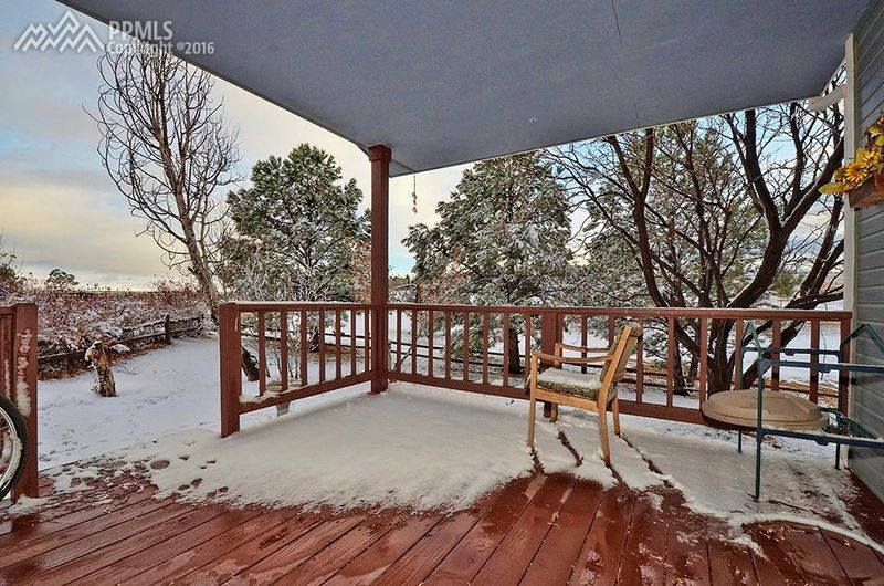 1385 Oxford Way, Elizabeth, CO 80107