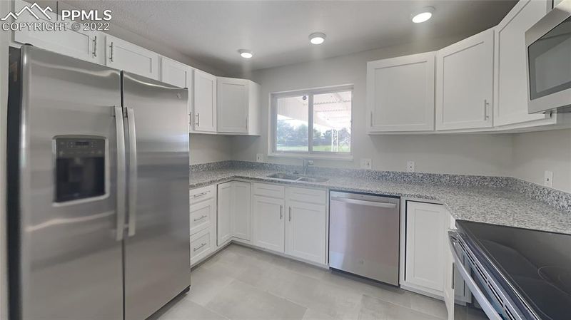 1387 Prado Dr, Fountain, CO 80817