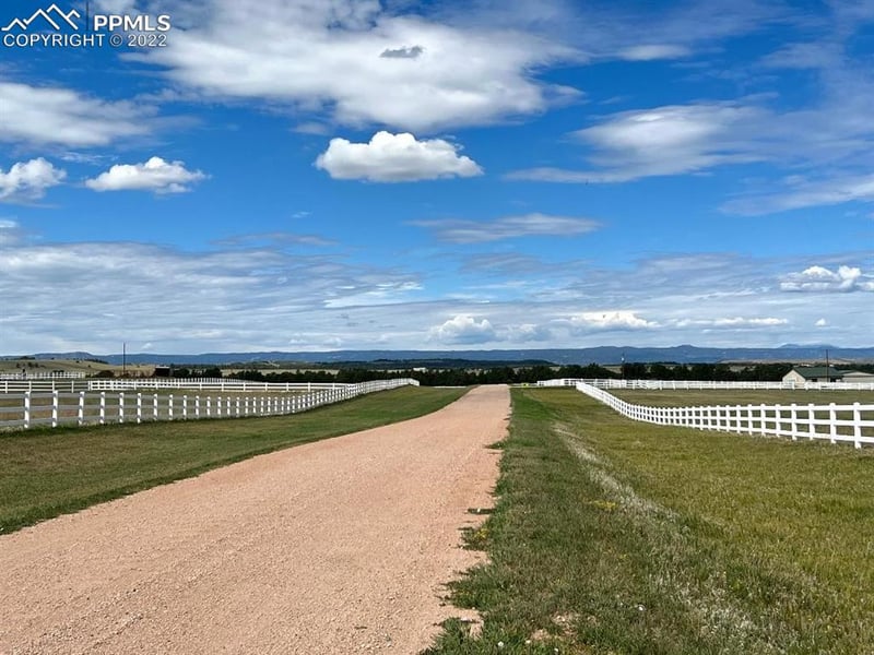 13881 S Delbert Rd, Elbert, CO 80106
