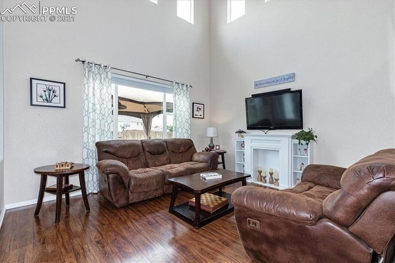 139 Ardmore St, Castle Rock, CO 80104