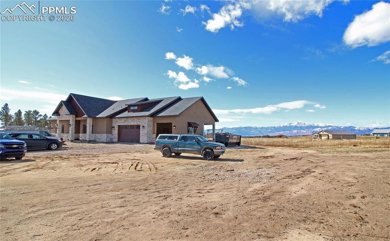 13980 Black Forest Rd, Colorado Springs, CO 80908