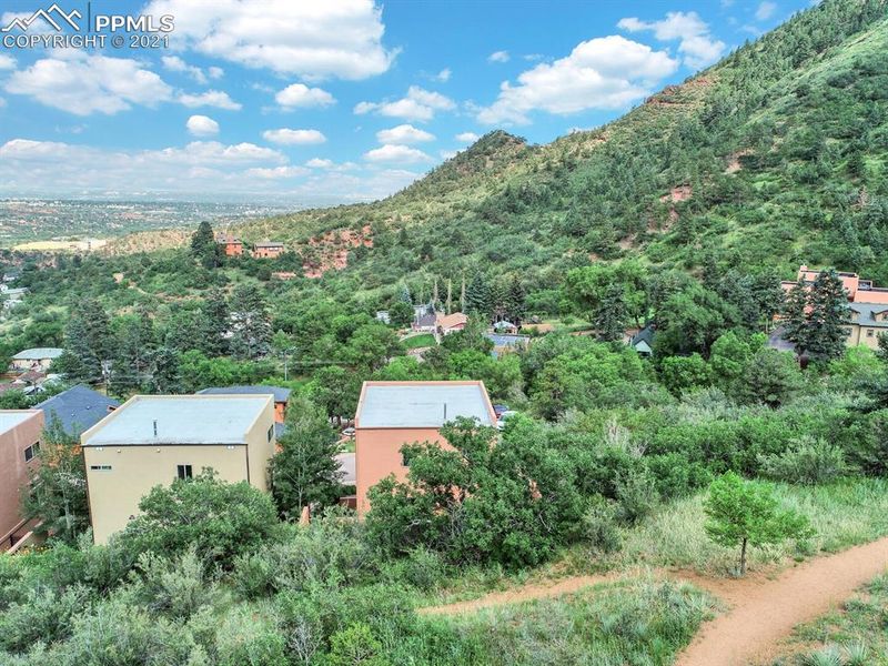 14 Amethyst Ave, Manitou Springs, CO 80829