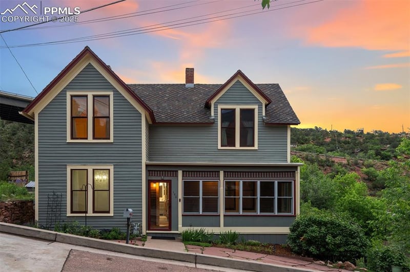 140 Cave Ave, Manitou Springs, CO 80829