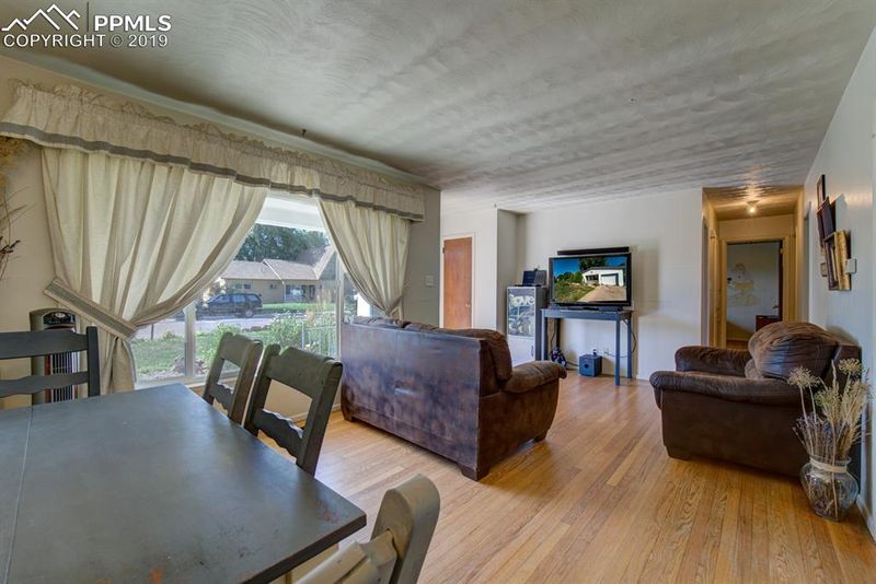 140 Norman Dr, Colorado Springs, CO 80911