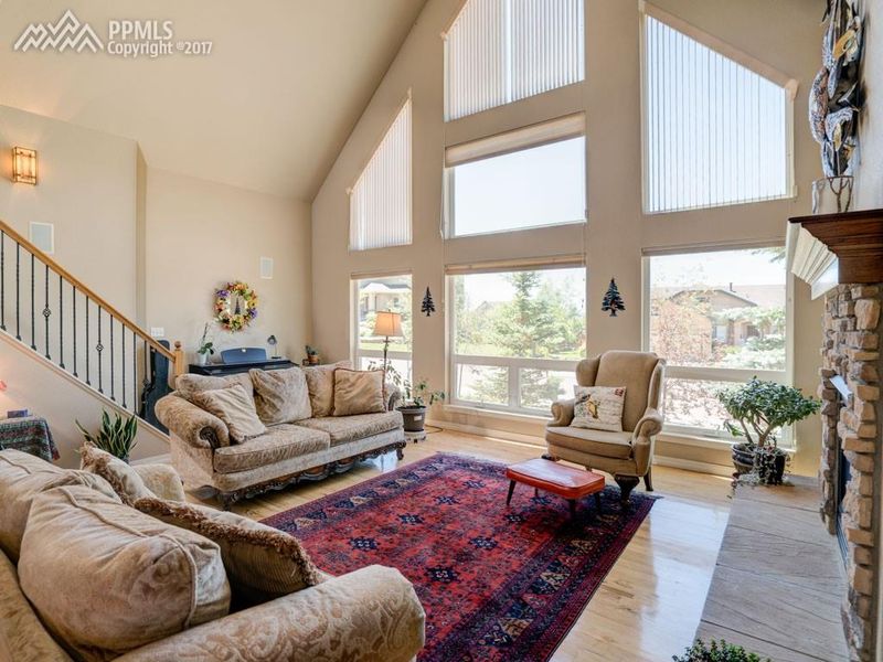 140 Saber Creek Dr, Monument, CO 80132