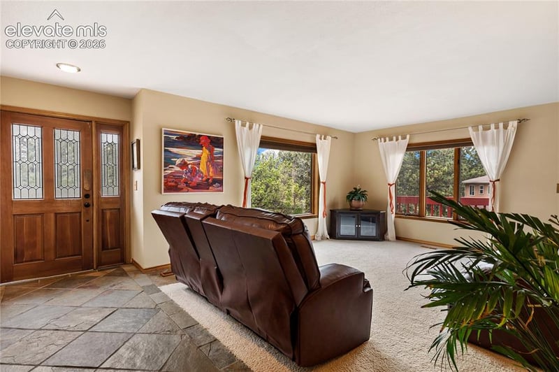 1400 Catamaran Ln, Monument, CO 80132