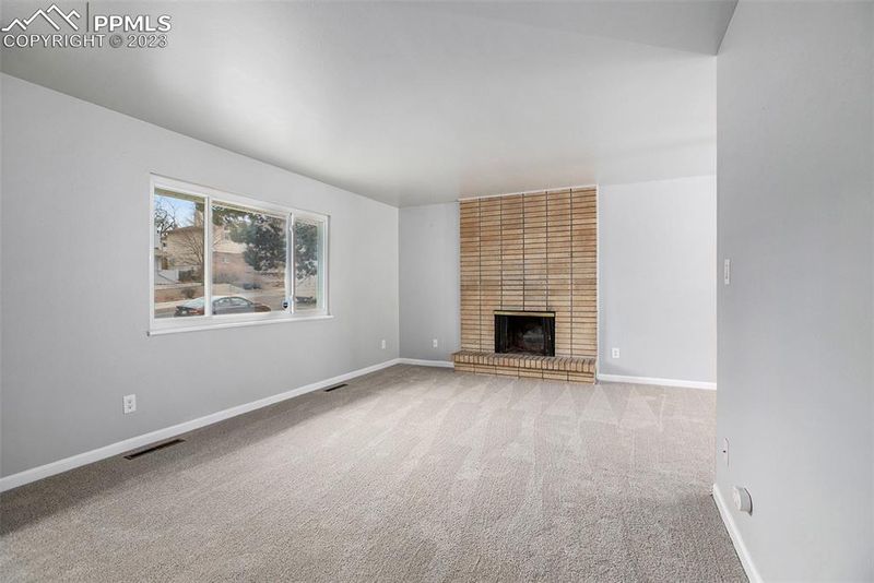 1401 Querida Dr, Colorado Springs, CO 80909