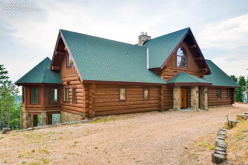 14018 Boulder Ln, Larkspur, CO 80118