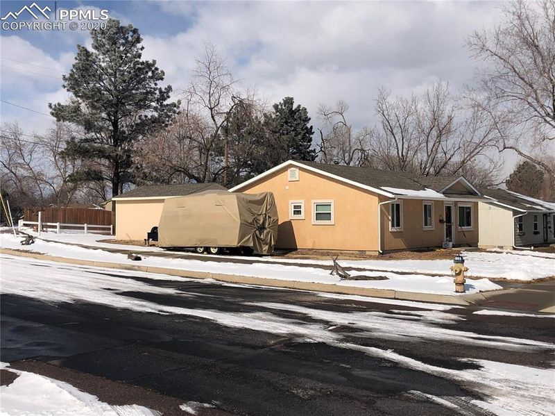 1402 Alexander Rd, Colorado Springs, CO 80909