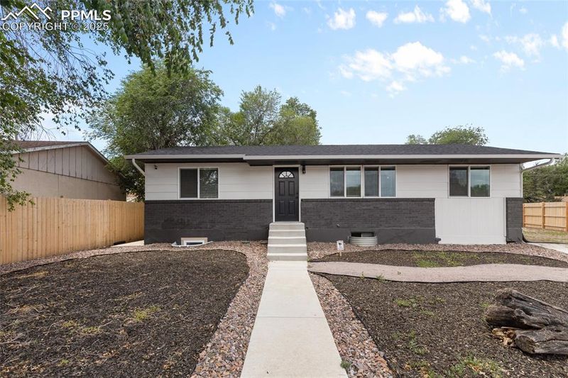 1402 Chadwick Dr, Colorado Springs, CO 80906