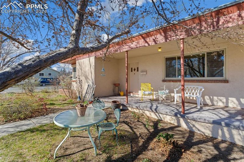 1402 N Foote Ave, Colorado Springs, CO 80909