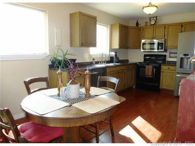 1403 Maxwell St, Colorado Springs, CO 80906