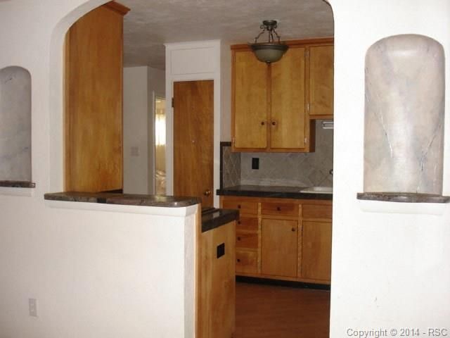 1403 Northview Dr, Colorado Springs, CO 80909