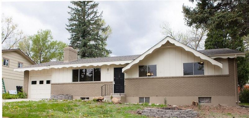 1404 Eagle View Dr, Colorado Springs, CO 80909