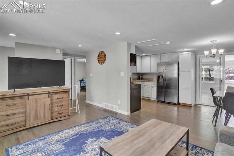 1405 Chadwick Dr, Colorado Springs, CO 80906