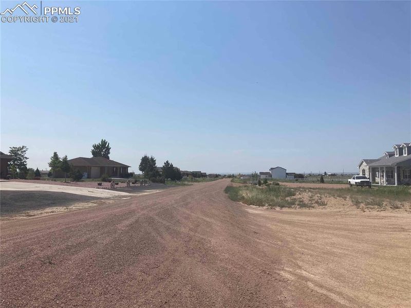 1405 N Farley Dr, Pueblo, CO 81007