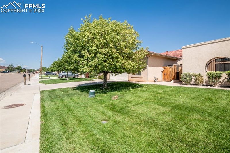 1409 Aquila Dr, Pueblo, CO 81008