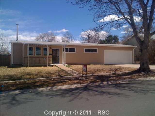 1409 Eagle View Dr, Colorado Springs, CO 80909