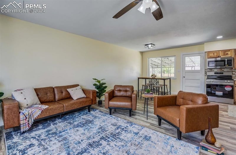 141 Dartmouth St, Colorado Springs, CO 80911