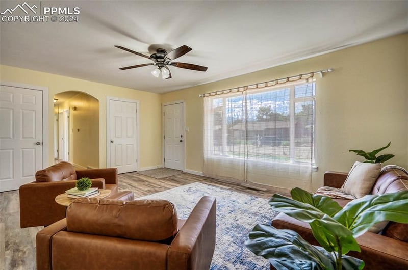 141 Dartmouth St, Colorado Springs, CO 80911