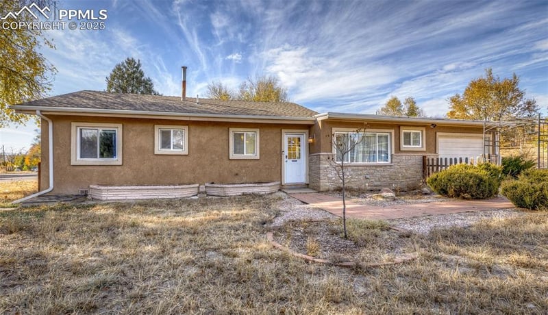 141 Hayes Dr, Colorado Springs, CO 80911