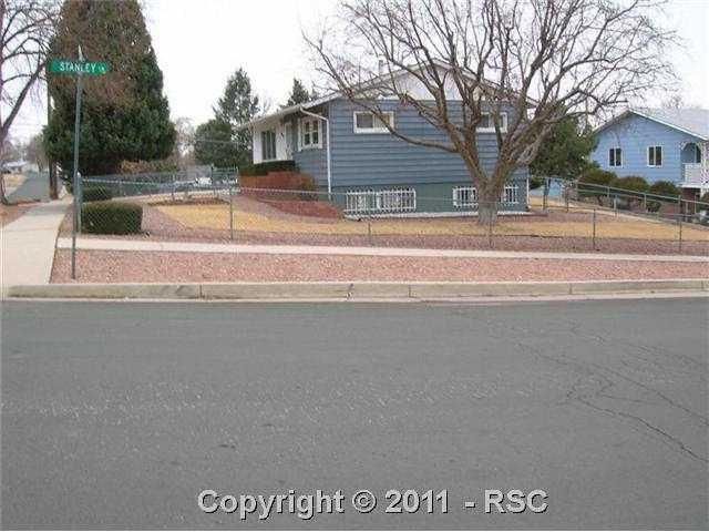 1410 Bennett Ave, Colorado Springs, CO 80909