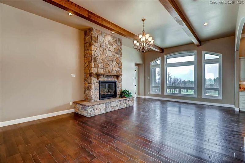 14105 Holmes Rd, Colorado Springs, CO 80908