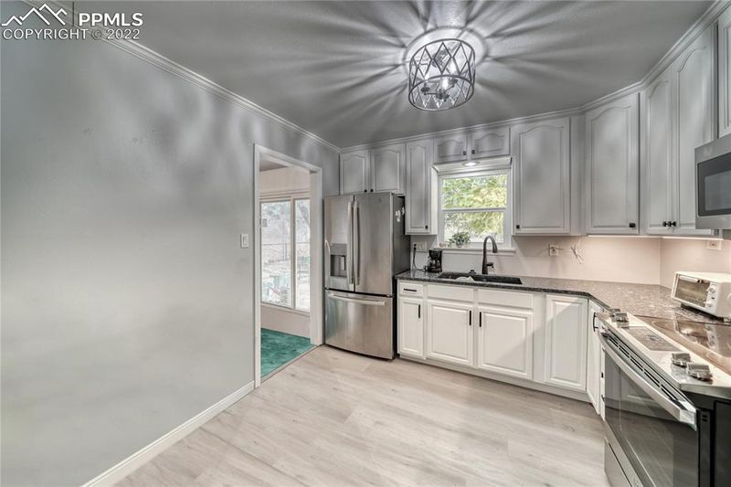 1411 Clemson Dr, Colorado Springs, CO 80909