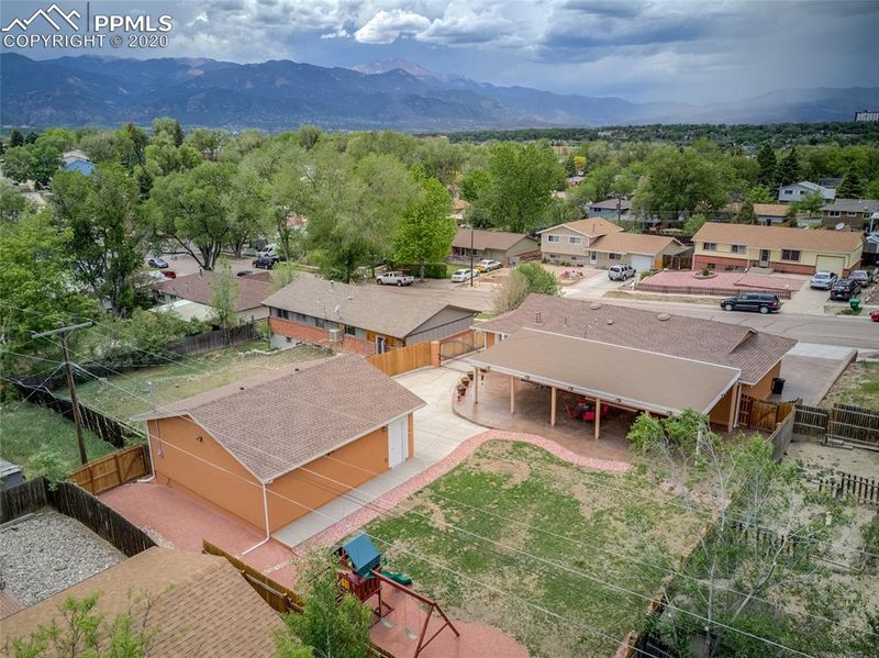 1411 Server Dr, Colorado Springs, CO 80910