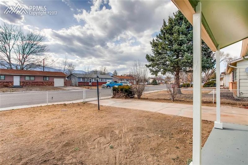 1411 Willshire Dr, Colorado Springs, CO 80906