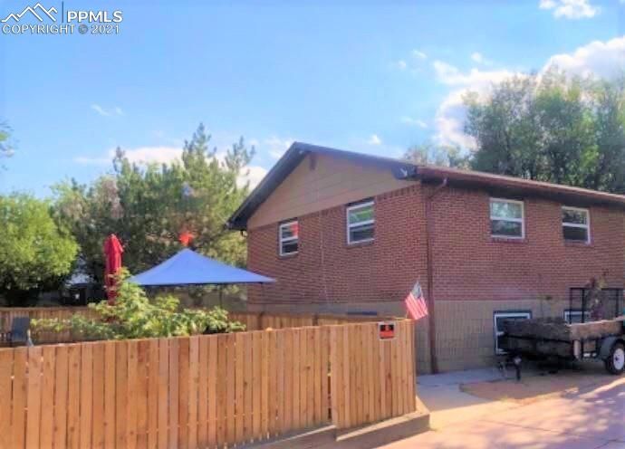 1412 S Pine St, Colorado Springs, CO 80904