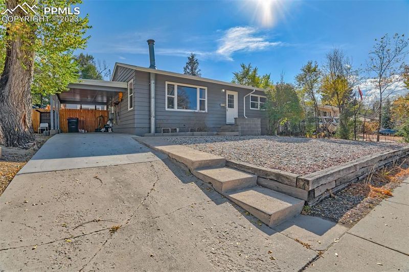 1413 Bennett Ave, Colorado Springs, CO 80909